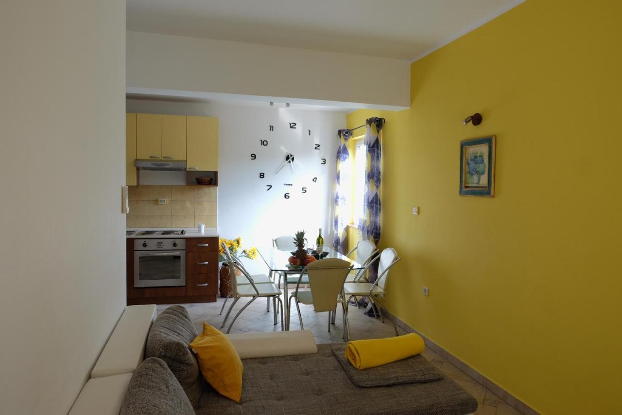 Apartman Precca Supetarska Draga Εξωτερικό φωτογραφία
