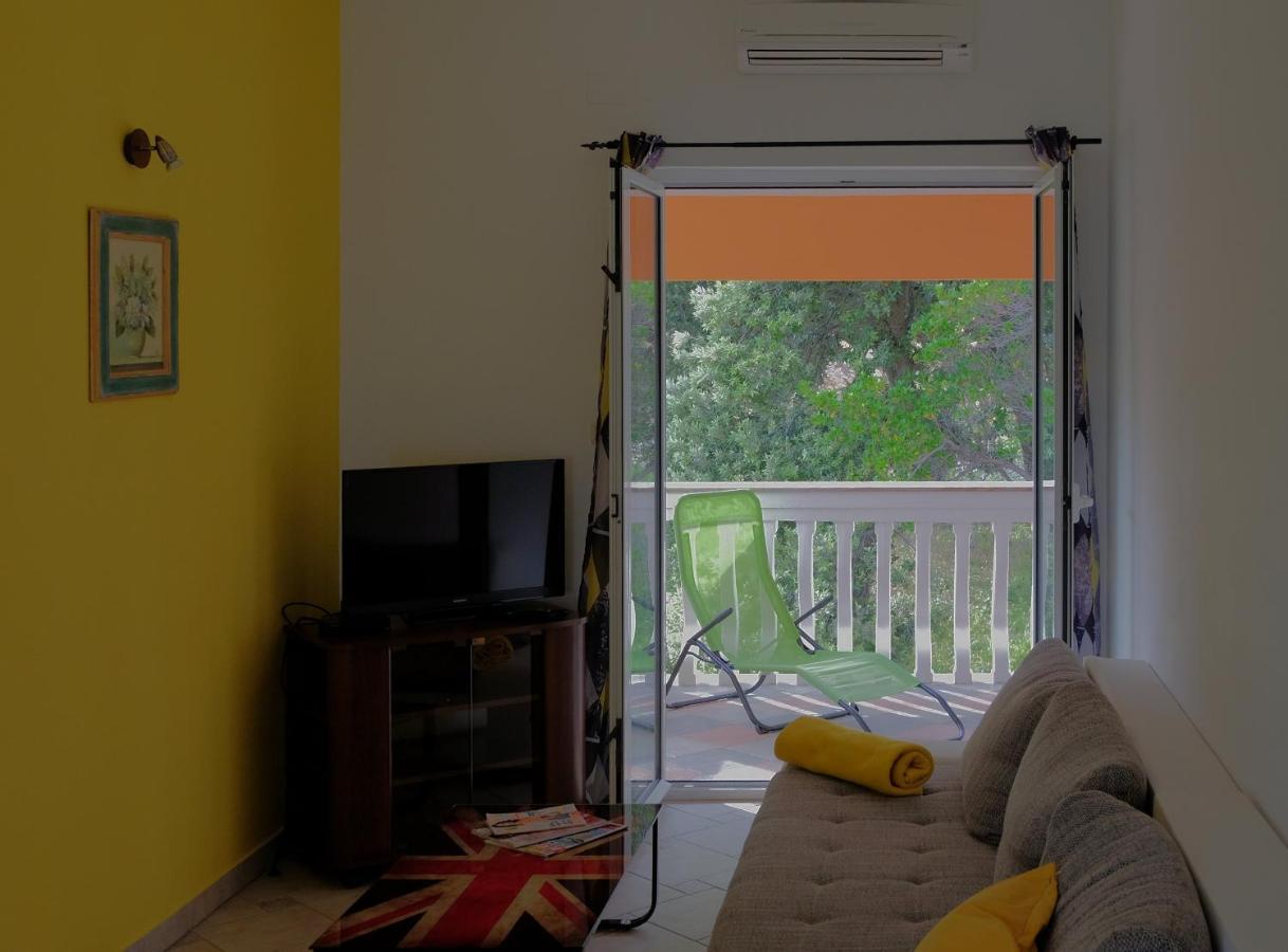 Apartman Precca Supetarska Draga Εξωτερικό φωτογραφία