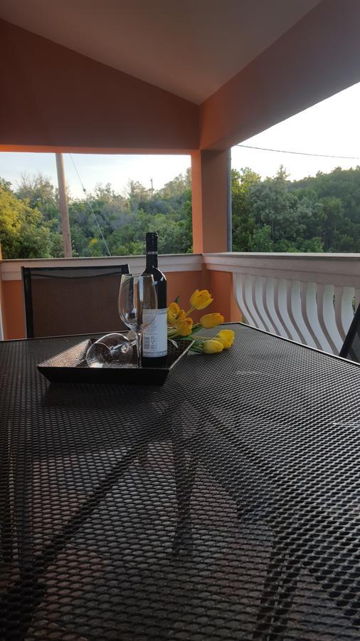 Apartman Precca Supetarska Draga Εξωτερικό φωτογραφία